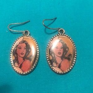 Vintage Lady Earrings